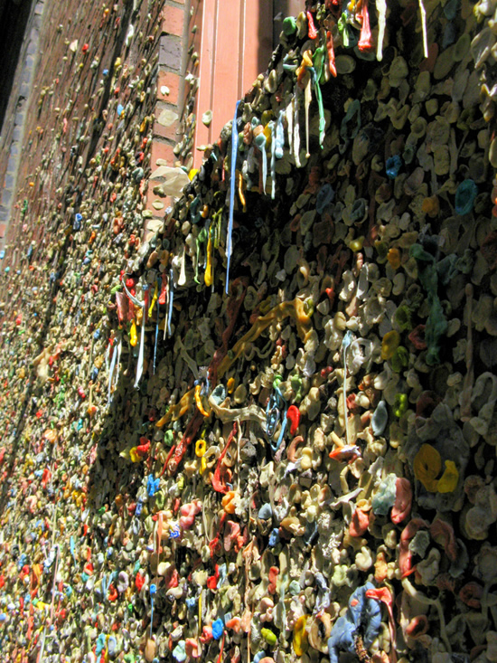 Seattle-bubble-gum-wall12