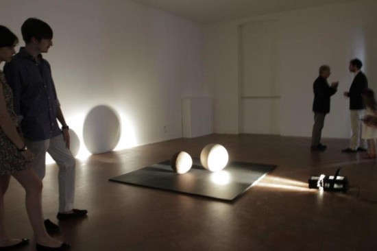 560731_205964112859233_1331981510_n