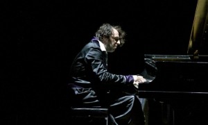 Chilly-Gonzales-659x396