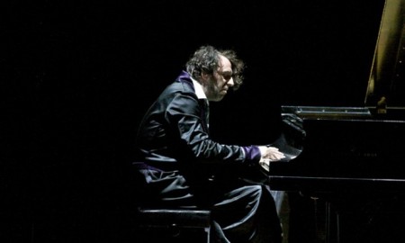 Chilly-Gonzales-659x396
