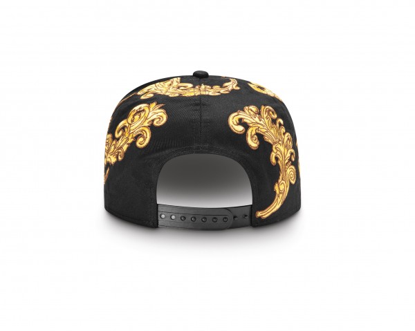 Jeremy_Scott_8_9FIFTY_all_over_embroidery_R