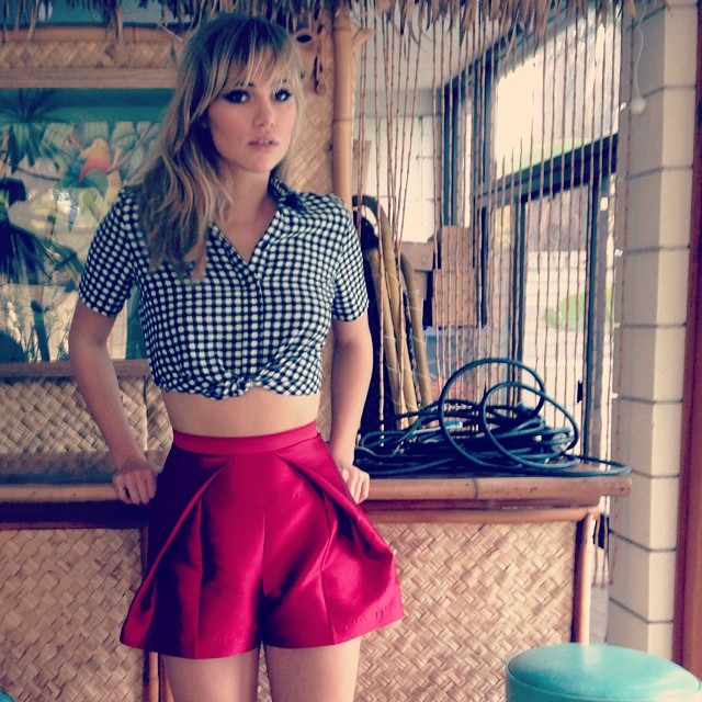 Superga_Suki_Waterhouse_5