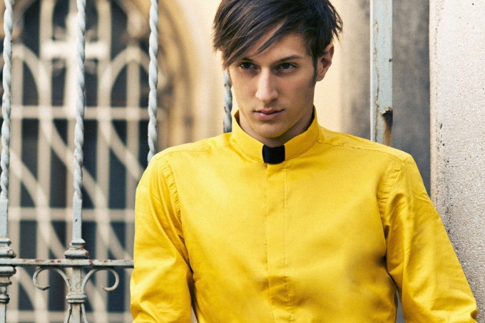 Angelo Cruciani - New Priest ss2015 - picture credit Manuel Scrima -landscape3