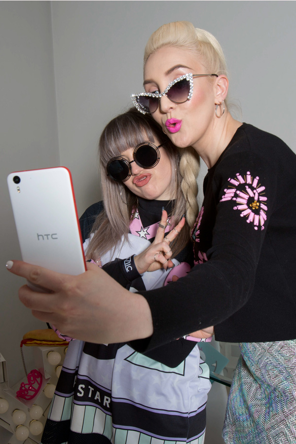 selfie-tipps-zu-zweit-381403