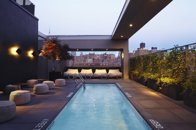 HOTEL AMERICANO ROOFTOP POOL 2