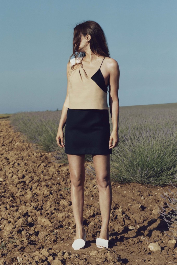 JACQUEMUS _ VALERIE _ RESORT 16 - 2