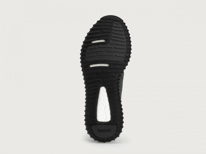 YZY350_BLACK_010