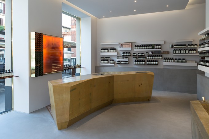 AESOP-IT-STORE-BRERA-03