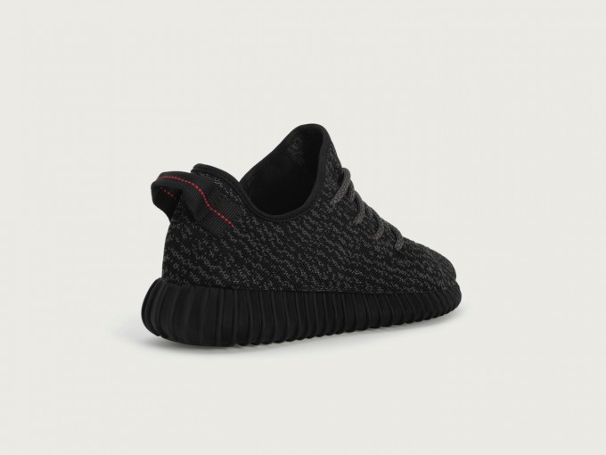 YZY350_BLACK_03