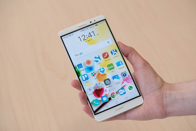 Huawei-Mate-8-hands-on-home-screen