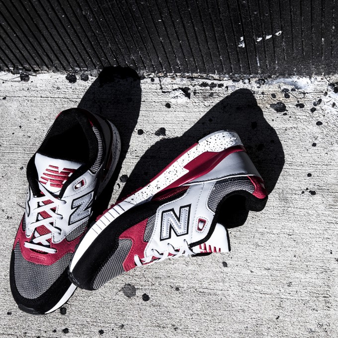 nb_90s_social_media_M530PSB_2