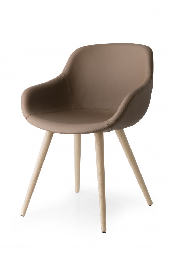 Calligaris_poltroncina_Igloo_pelle