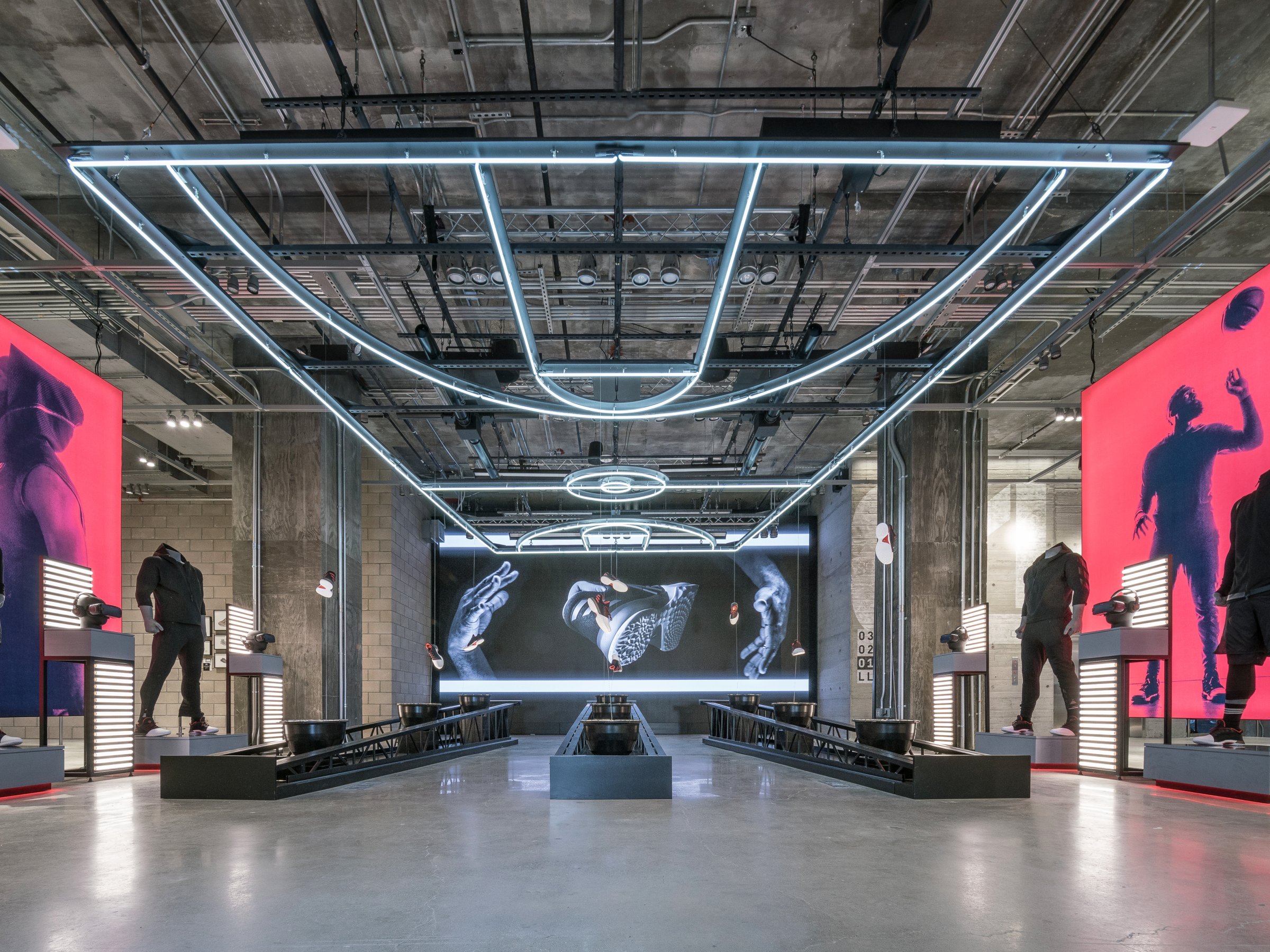 adidas milano duomo