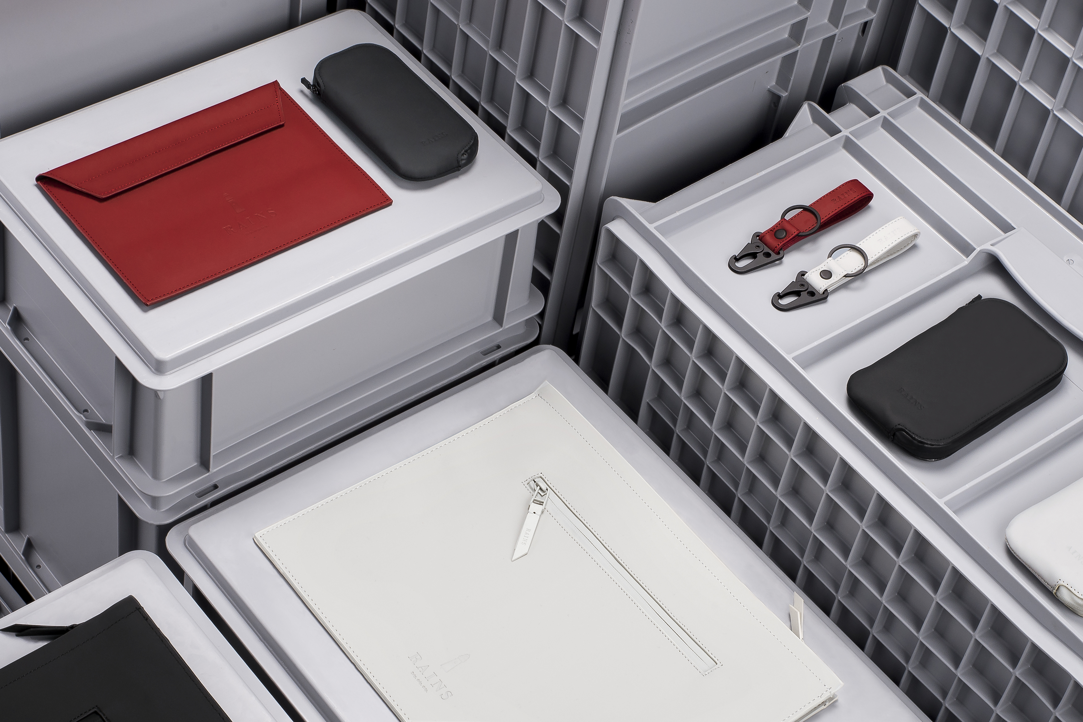 CAMPAIGN ACCESSORIES AW17 (3)