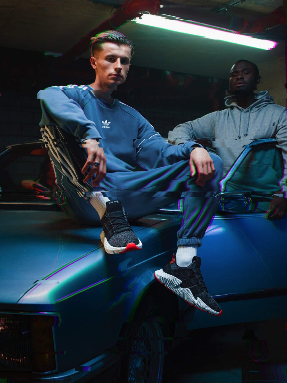 +H21020_Originals_Prophere_SS18_KEY_December-Look01_CQ3022_Foundation_Group_02