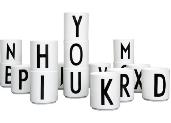 DESIGN LETTERS +  Arne Jacobsen Schermata 11-2455868 alle 21.25.28