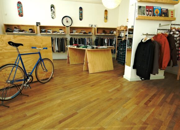 Folks - Clothing, Books, Vinyls and more dsc0041new