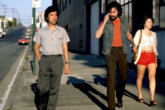 Jeff Wall: 'fotografo-pittore della vita moderna' in mostra a Milano Jeff-Wall-Mimic-1982-courtesy-dellartista-620x388