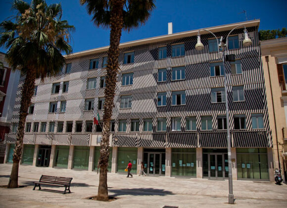 sten-lex-new-abstract-piece-in-bari-01