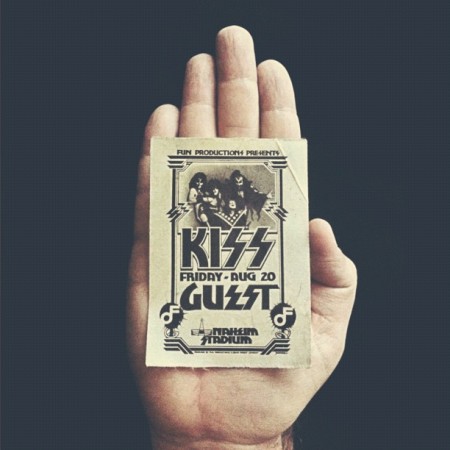 25881008053811e2aaa222000a1e95e9_7