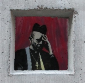 Banksy a New York PRIEST_MAIN_IMAGE-private