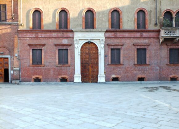 In giro per le 5 Vie, il nuovo distretto culturale di Milano 5-VIE-particolare-SantAmbrogio