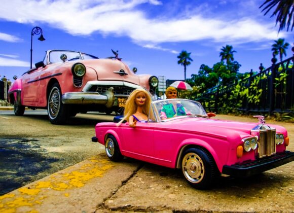 Barbie Around the World Enrico-Pescantini-Barbie-a-Cuba-foto-150x100