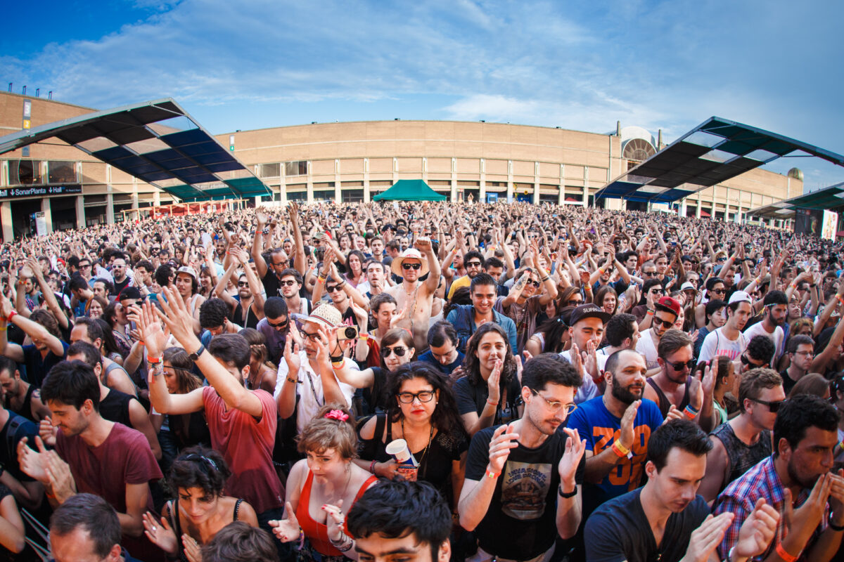 Hasta pronto Sonar! publico13_sonarvillage_arielmartini_sonar2014_8