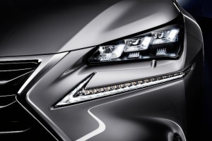 NX300h_15_STU_DH_2014