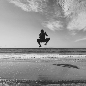 923662_726156020760493_1549889152_n