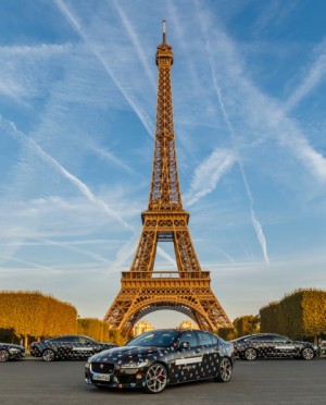 STELLA McCARTNEY veste la Jaguar XE FEEL XE PARIS HI RES
