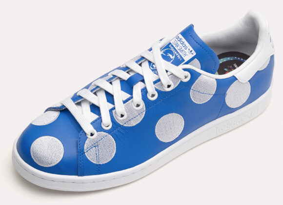 PHARRELL WILLIAMS X adidas Originals: Polka Dot pack adidas_PW_Stan Smith_Big Blue_B25398_1