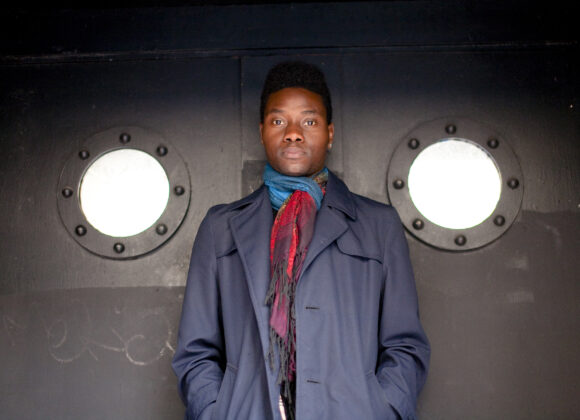 Olugbenga (Metronomy) celebra la MFW al Tunnel Dot to Dot 2012 Nottingham