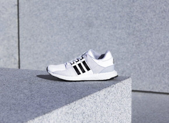 EQT_White_4000px