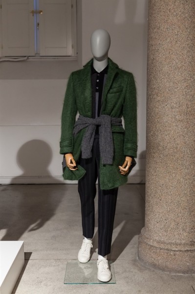 f5b7f7a8-3420-40ce-a2b6-23a61e273538