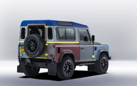 land-rover-defender-paul-smith-24