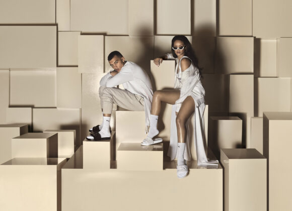 FUR SLIDES BY FENTY PUMA Rihanna Fur Slides by FENTY_Black-White