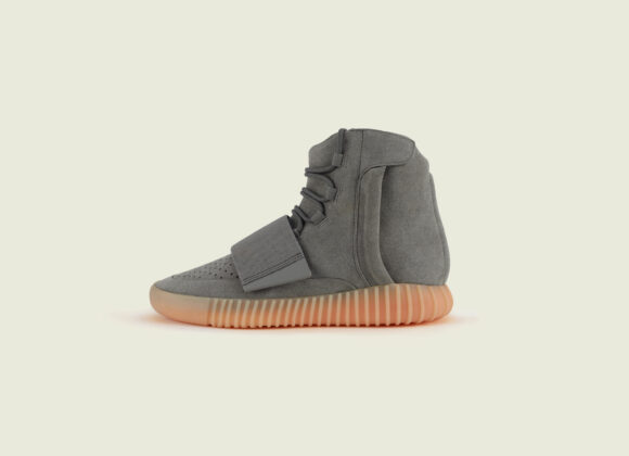 YEEZY BOOST 750 STILLS_YEEZY750_GREY_PR1