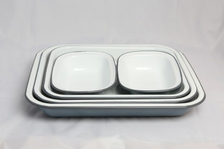 Le collezioni per la tavola in ceramica smaltata Falcon Enamelware 3