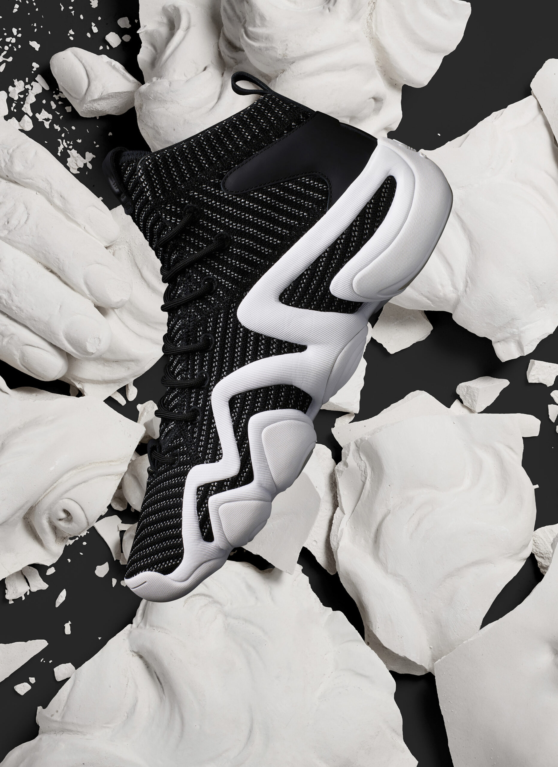 H20932_Originals_CRAZY_FW17_PR_Lusso_01_lores