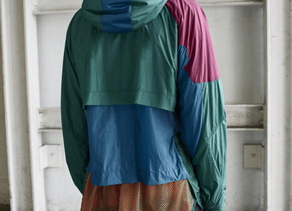 adidas Originals ATRIC +H21022_Originals_ATRIC_SS18_KEY_Fashion_Look1-Mens_Detail_02