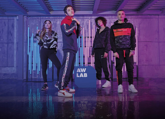 AW LAB IS ME - STREAM BATTLE background