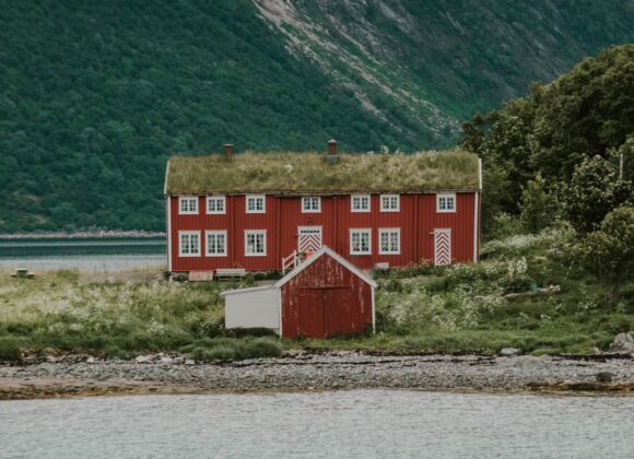 Furniture Ideas for Small Space image-294