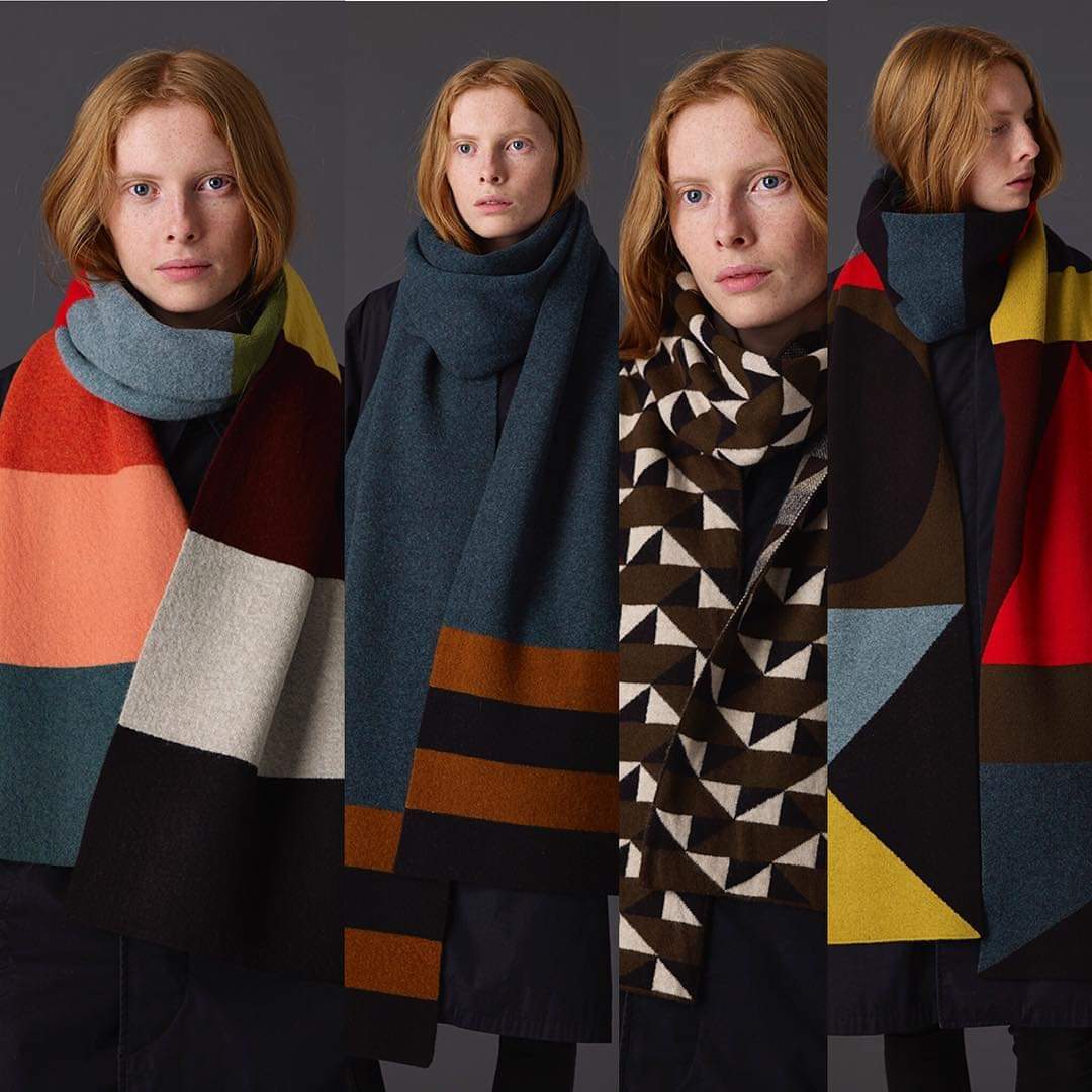 La coloratissima maglieria scozzese di Jo Gordon 54434428_2152040981506038_3718103156073168896_n