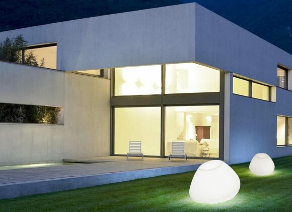 Arredo da esterno per vivere l’estate a casa con stile potter-panzeri-lampade-da-esterni-full-2800x9999