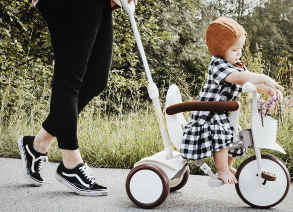 IIMO, il triciclo retrò e innovativo ape.41-STEFFI-7_bf52ff8e-6c01-493a-b1fc-75a80d92b275_1500x