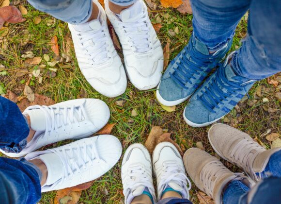 rivoluzione-delle-sneakers-padroneggia-leleganza-dello-streetwear-con-new-balance