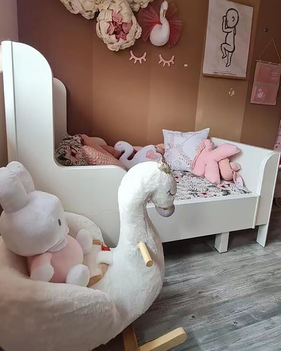 211182895_308046914312350_4606824282791760972_n