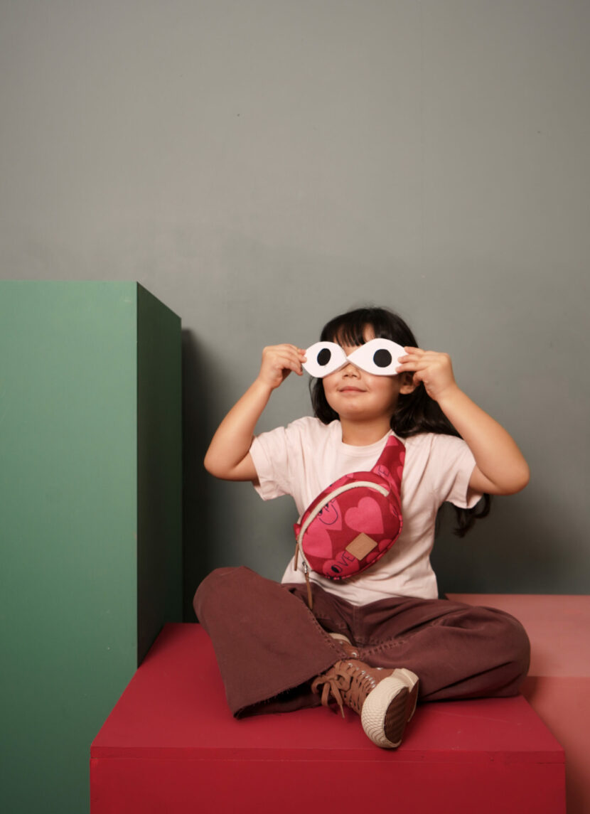 ROUND BANANA BALLOONS