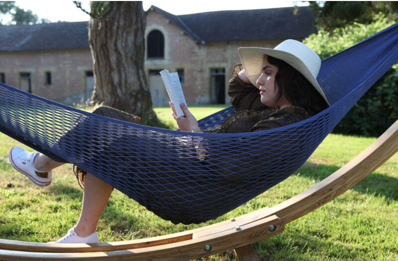 Filt 1860: Tradizione e Innovazione nel Design Sostenibile hammock-recycled-polyester